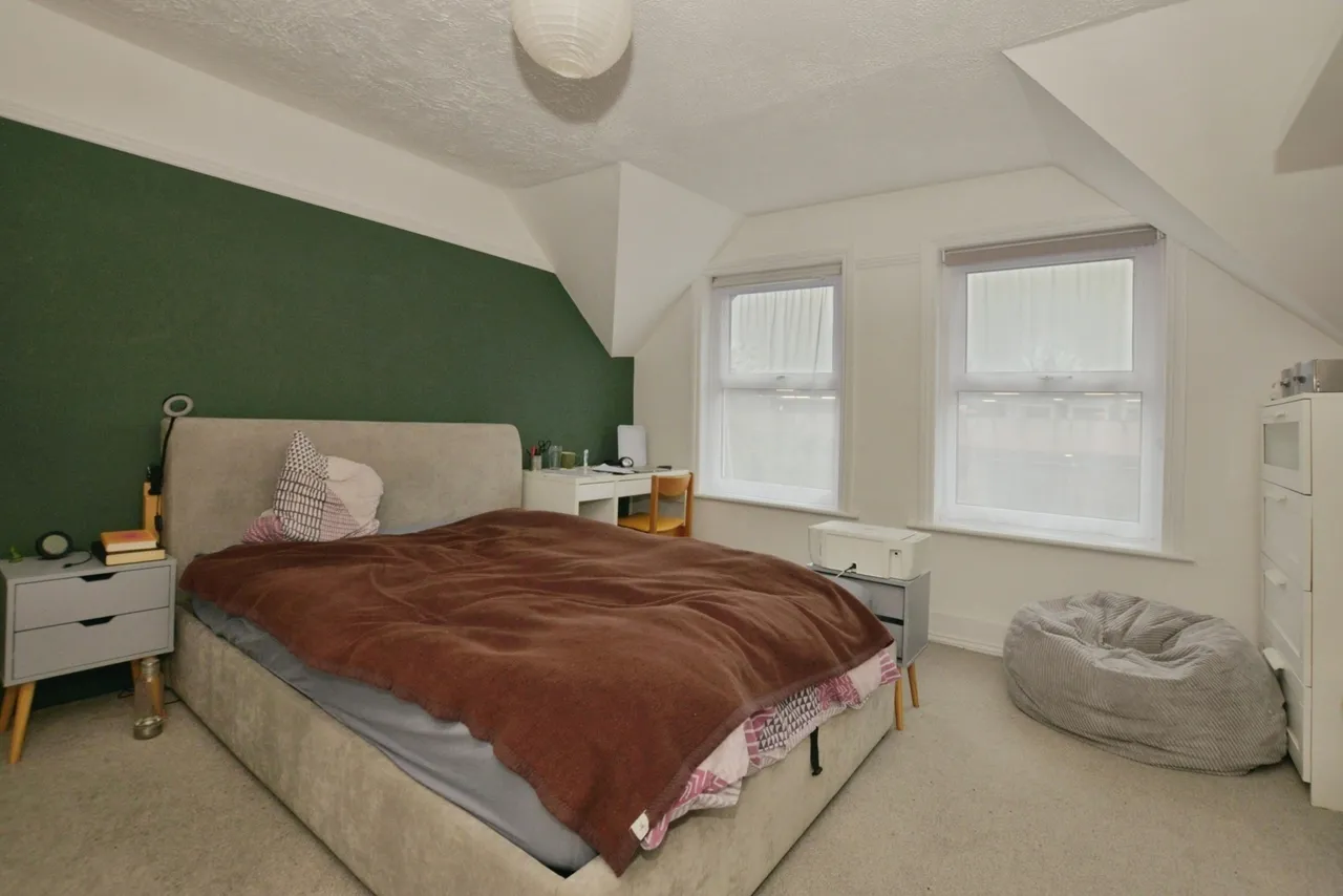 Cheriton Road, Folkestone, Kent, CT19, photo 5