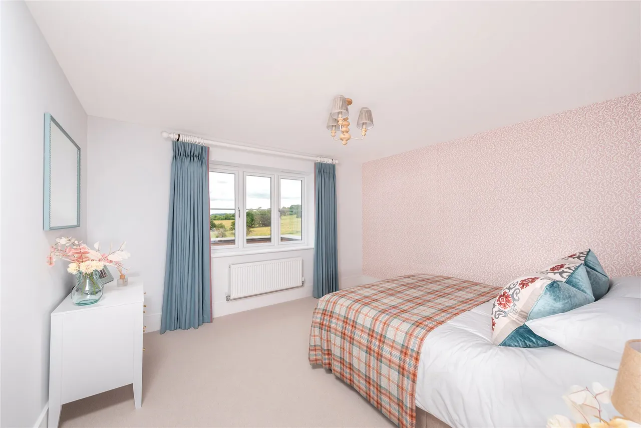 Westfield Road, Long Crendon, HP18, photo 18