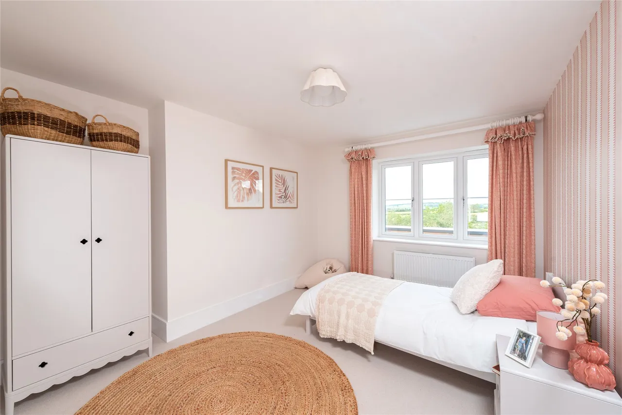 Westfield Road, Long Crendon, HP18, photo 20