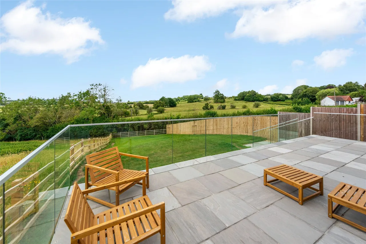 Westfield Road, Long Crendon, HP18, photo 22