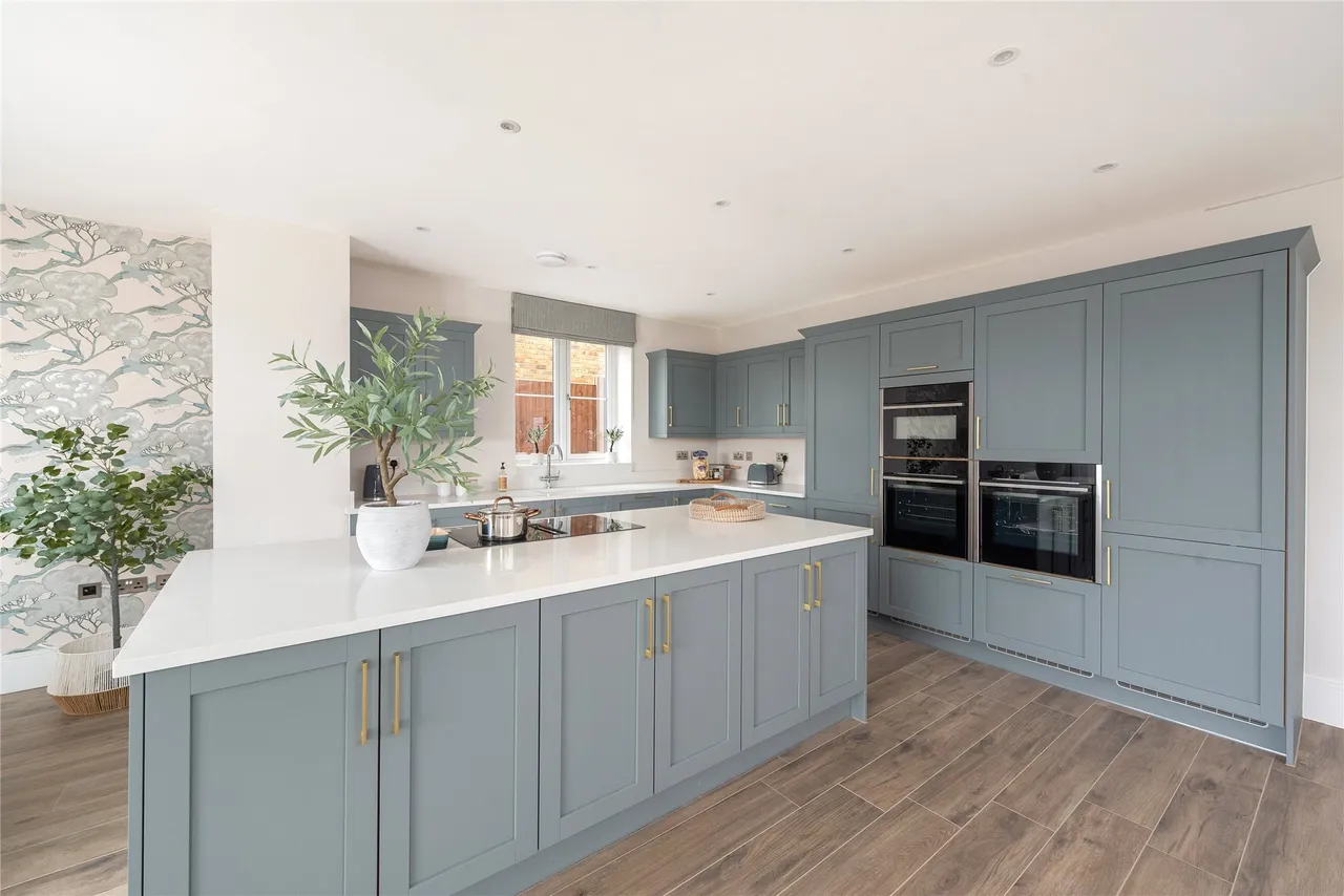 Westfield Road, Long Crendon, HP18, photo 4