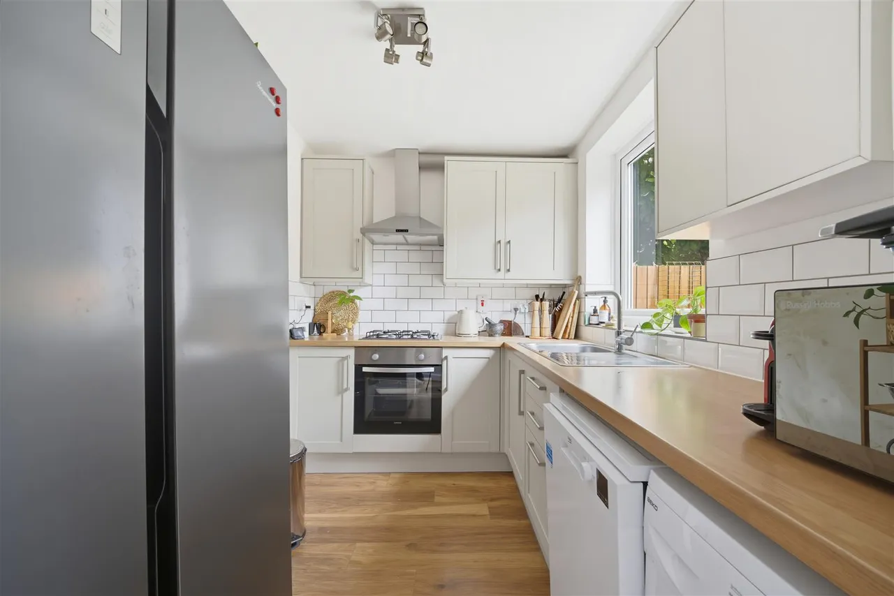 Greatdown Road, Hanwell, photo 3