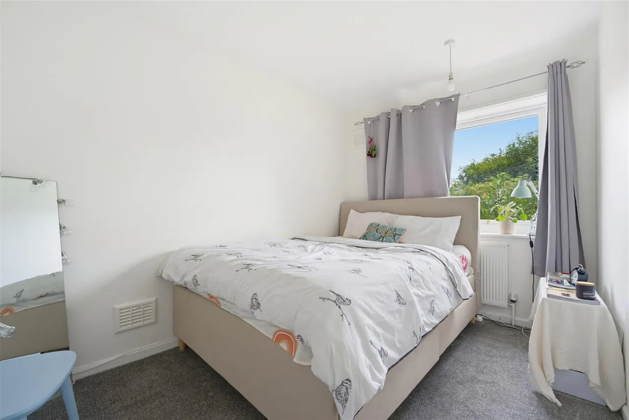 Greatdown Road, Hanwell, photo 9