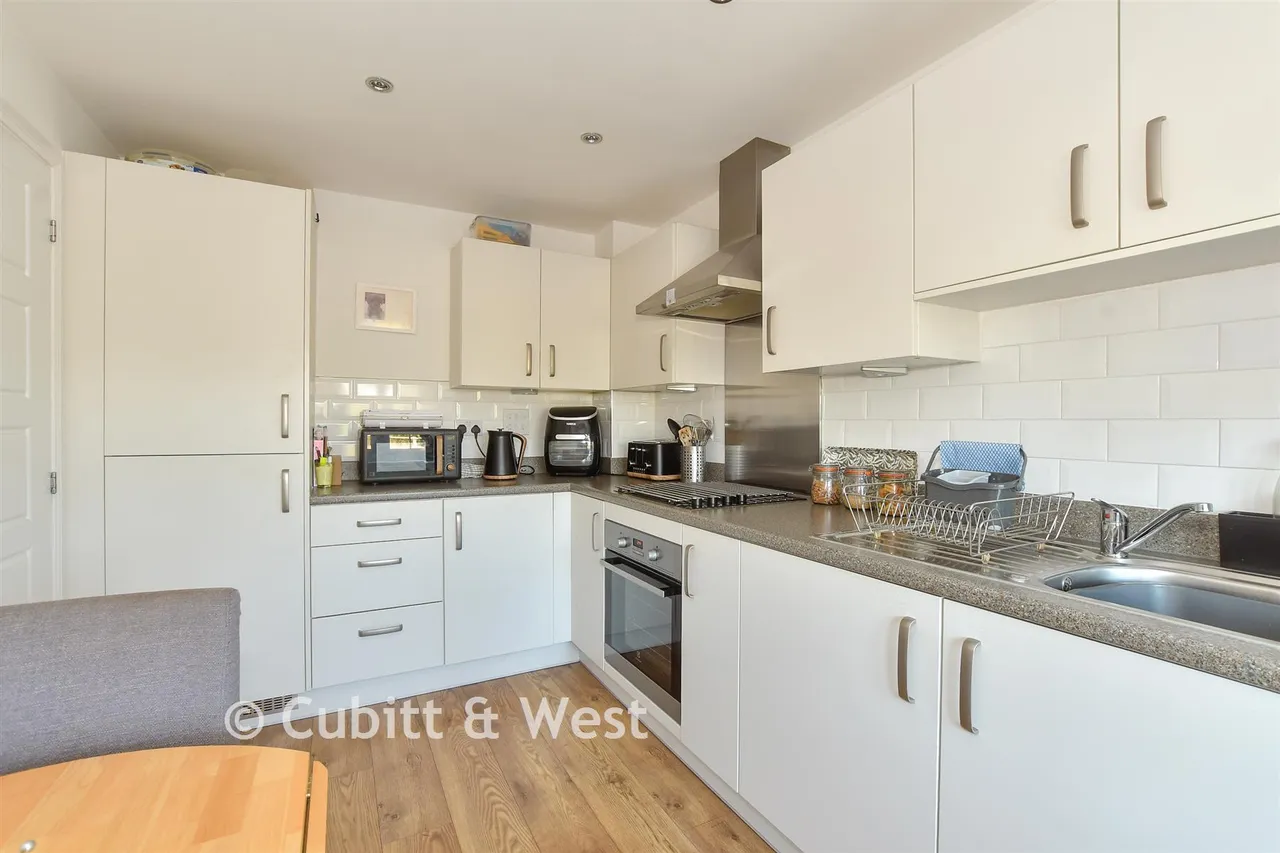 Benjamin Gray Drive, Littlehampton, BN17, photo 9