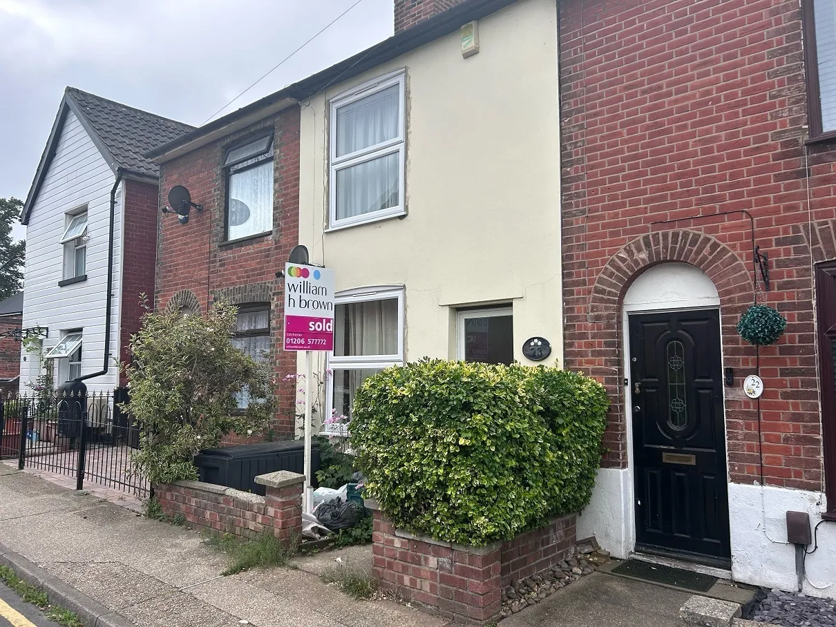 2 bed house to rent — Golden Noble Hill, Colchester