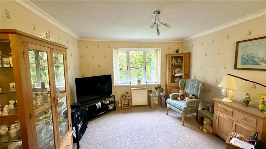Redditch Road, Kings Norton, B38, photo 12