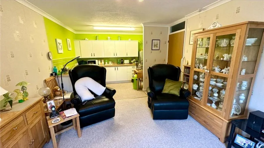 Redditch Road, Kings Norton, B38, photo 4