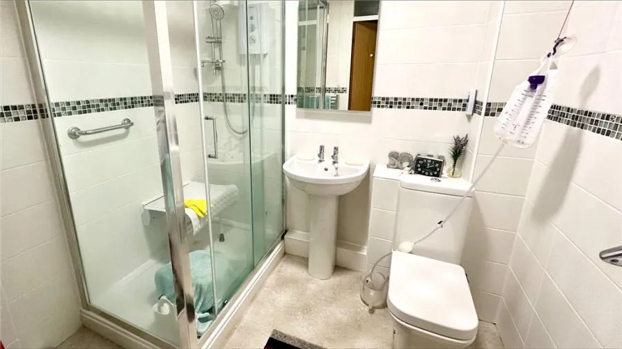 Redditch Road, Kings Norton, B38, photo 5