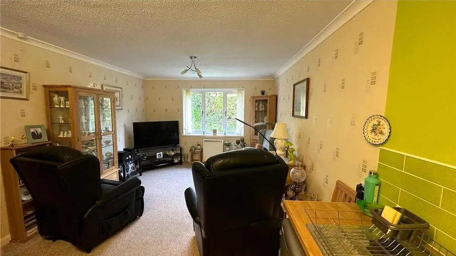 Redditch Road, Kings Norton, B38, photo 15