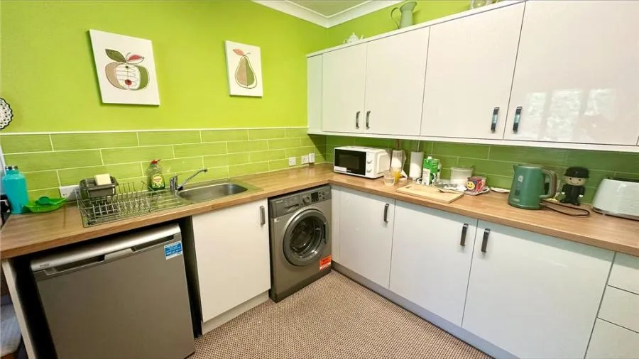 Redditch Road, Kings Norton, B38, photo 2