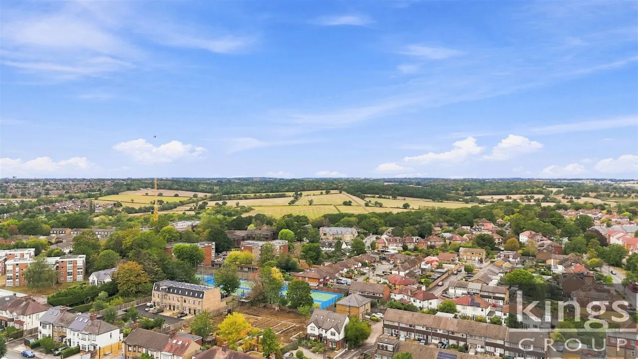 Harris Close, Enfield, photo 15