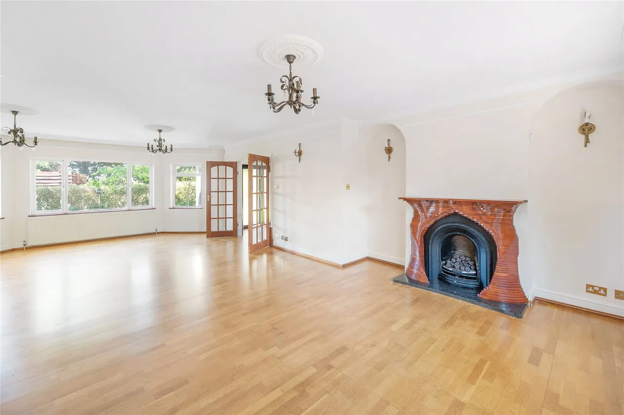 Ballard Close, Kingston upon Thames, KT2, photo 3