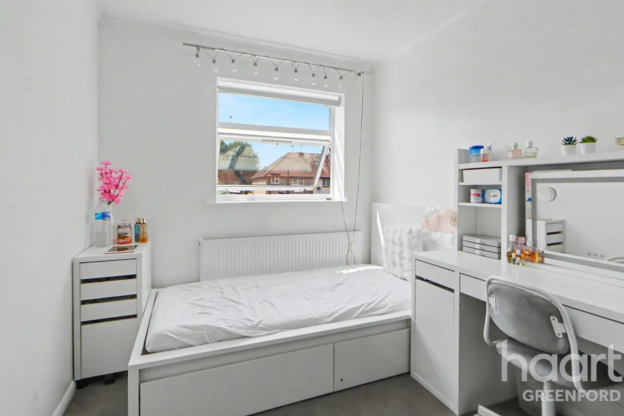Andover Close, Greenford, UB6, photo 8