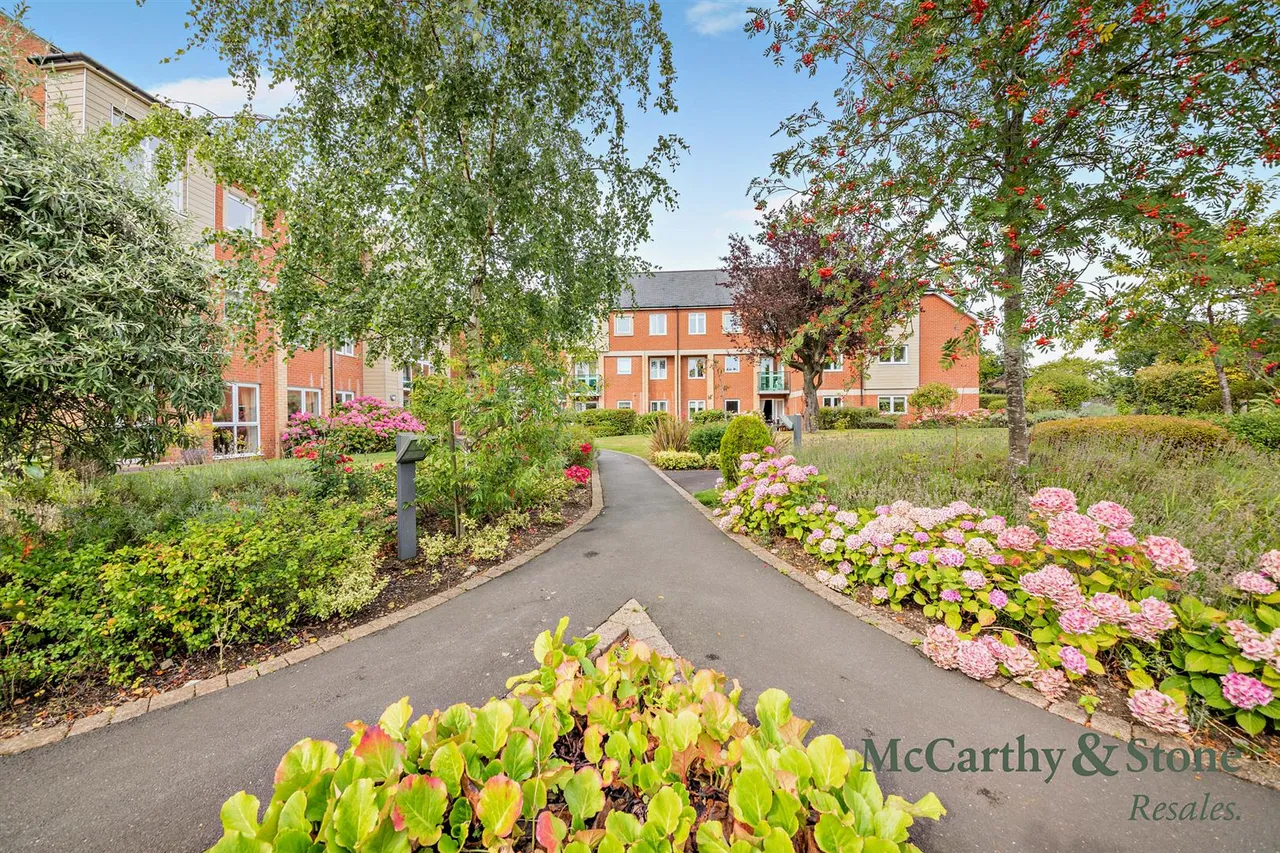 1 bed flat for sale, North Road, Ponteland, NE20