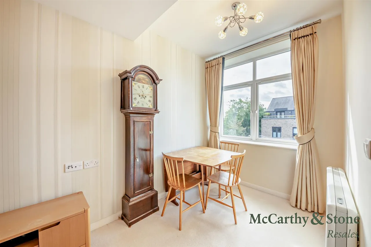 North Road, Ponteland, NE20, photo 4