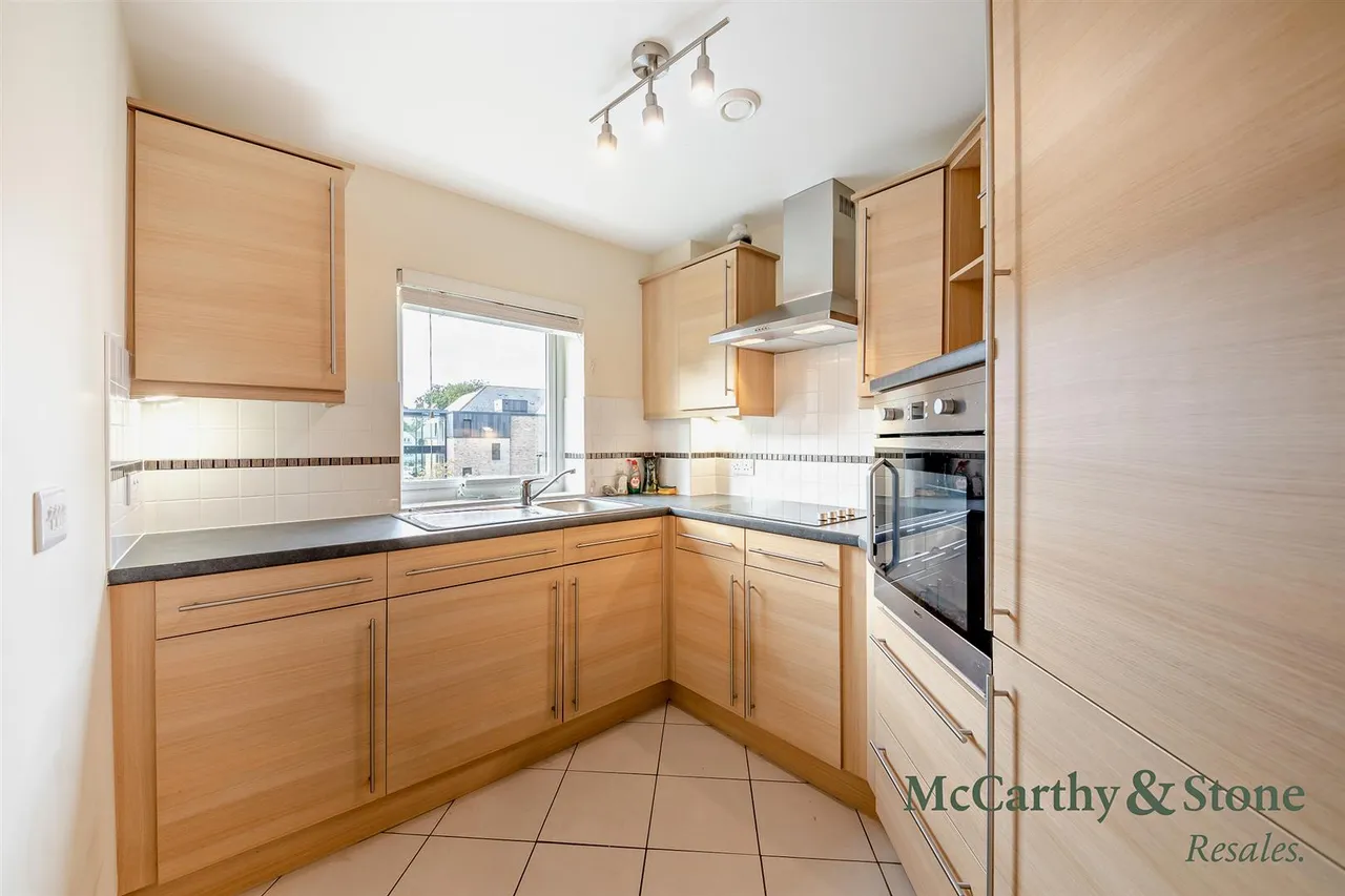North Road, Ponteland, NE20, photo 5