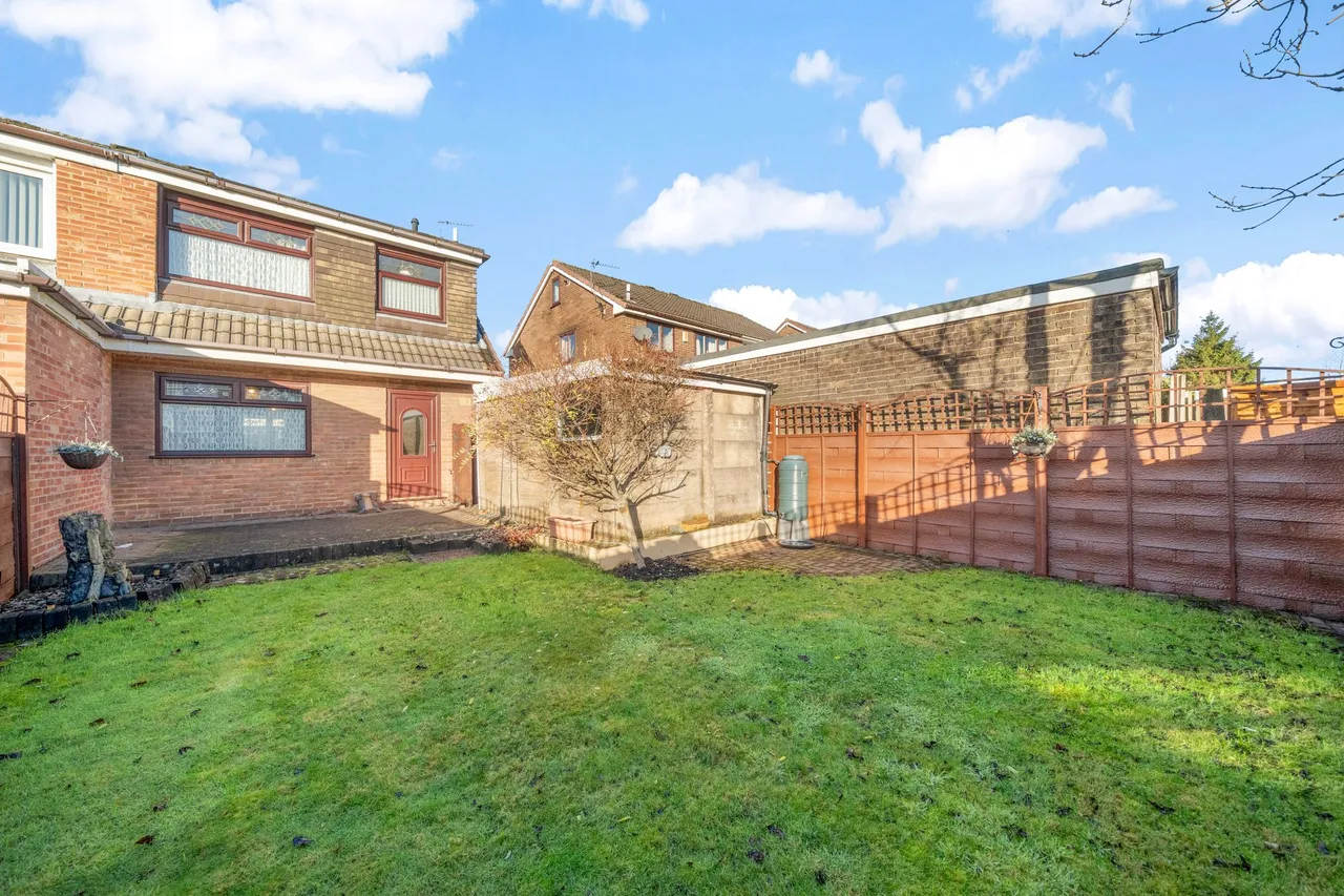 Victoria Road, Ashton-In-Makerfield, Wigan, Wigan, WN4 0UH, photo 16