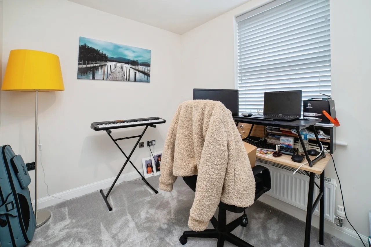 Grasshopper Green, SUTTON-IN-ASHFIELD, Nottinghamshire, NG17, photo 5
