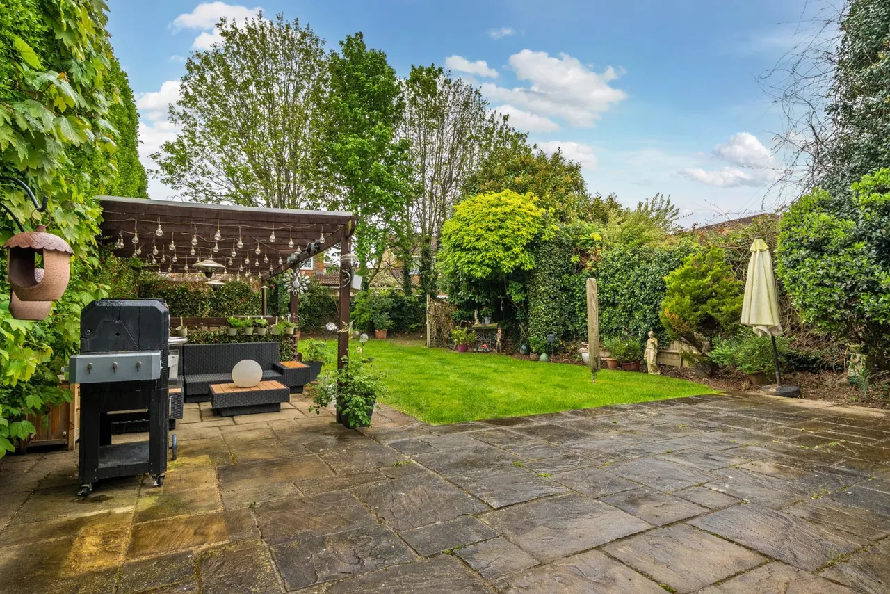 Huntercombe Lane North, Taplow, SL6, photo 21