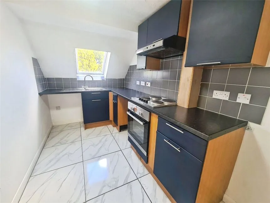 Edwina Close, Southampton, SO19, photo 7