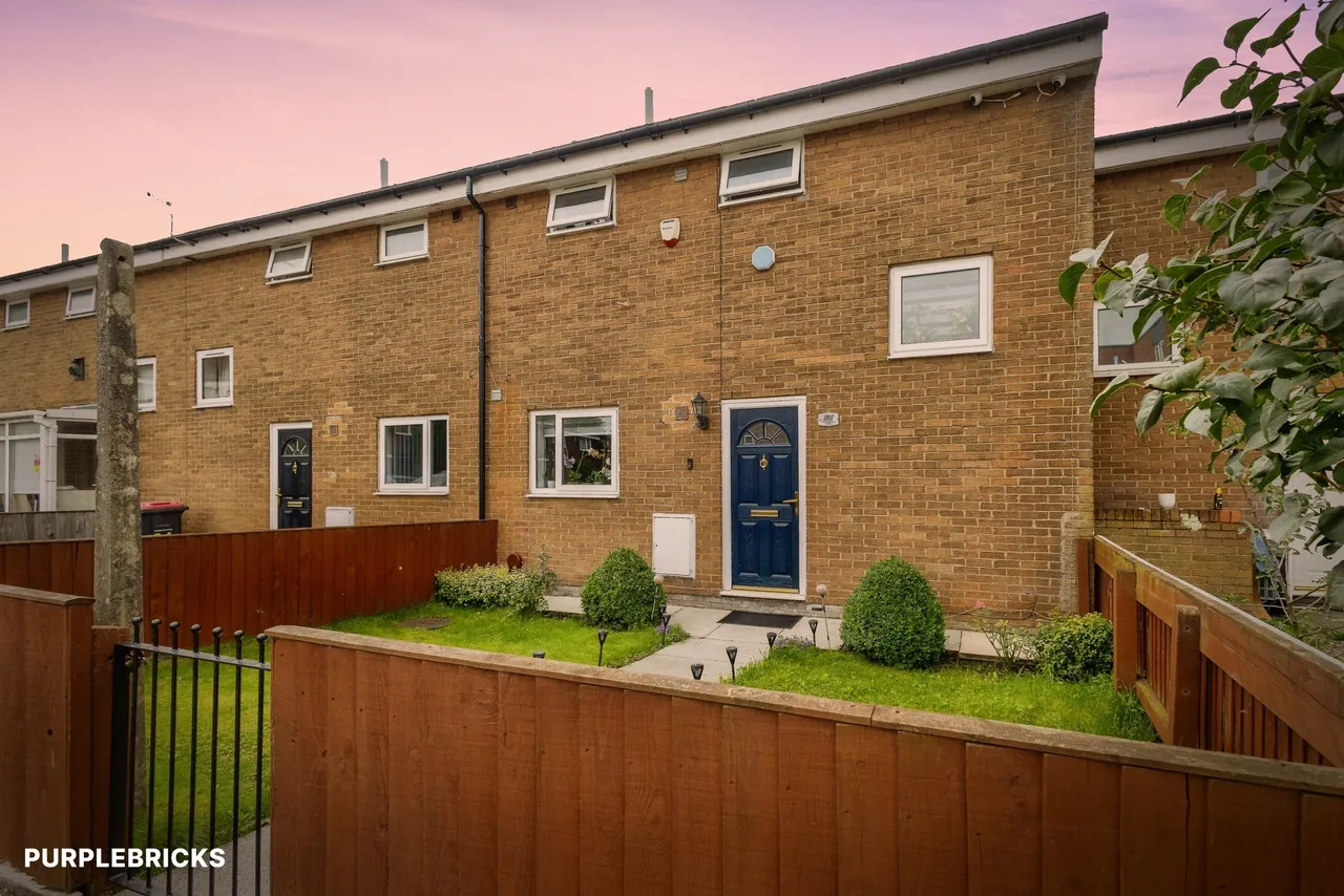 2 bed house for sale, New Devonshire Square, Salford, M7