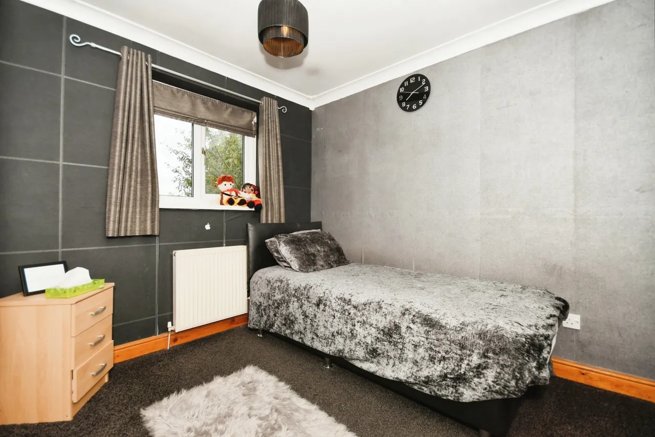 Hedley Drive, Brimington, S43, photo 14