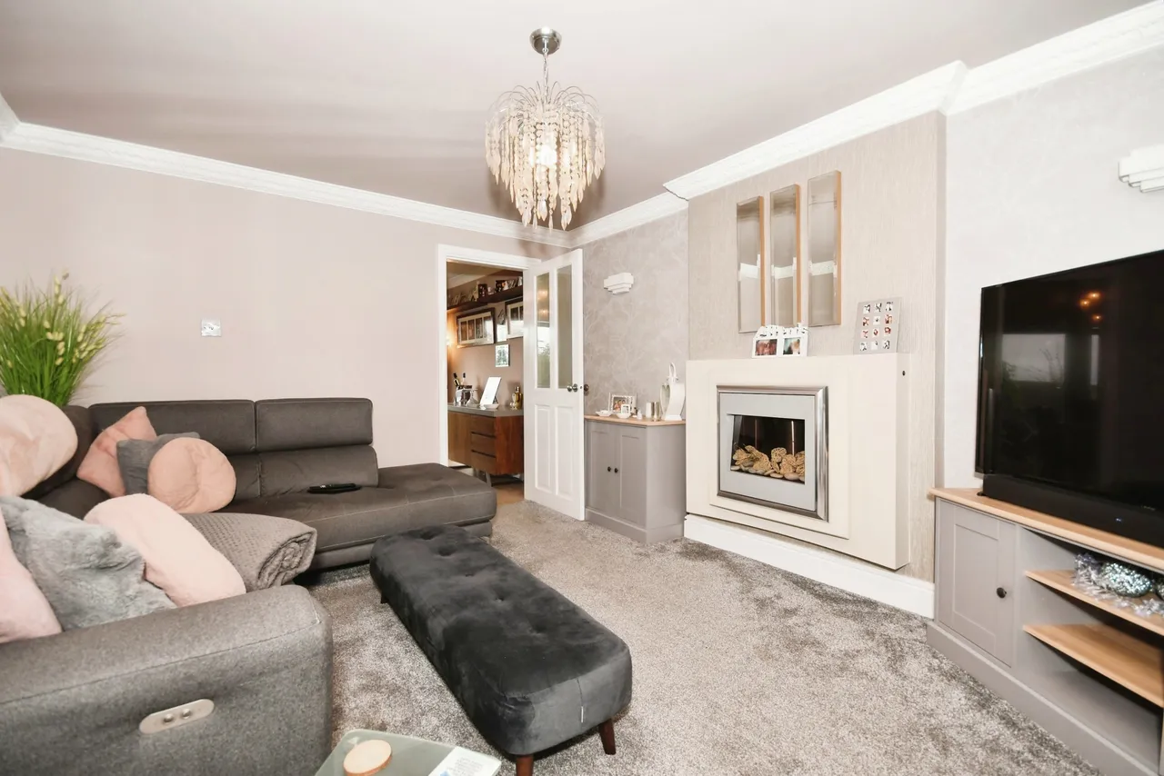 Hedley Drive, Brimington, S43, photo 5