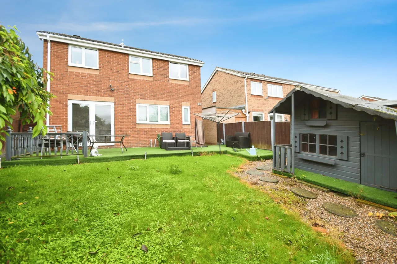 Hedley Drive, Brimington, S43, photo 17