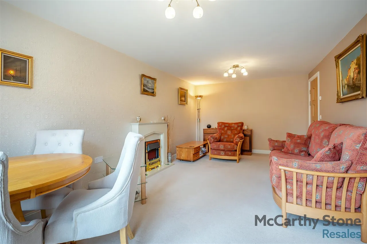 Blossomfield Road, Solihull, B91, photo 3