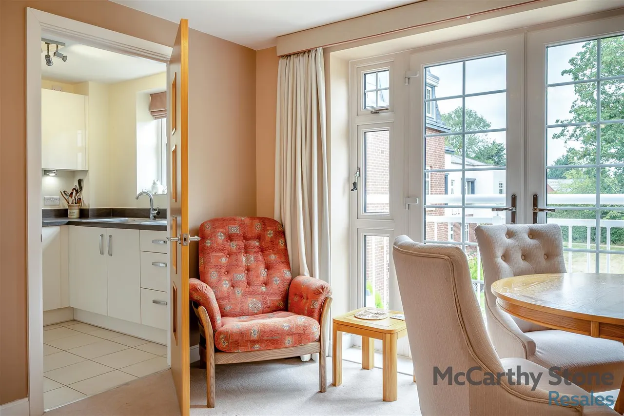 Blossomfield Road, Solihull, B91, photo 6
