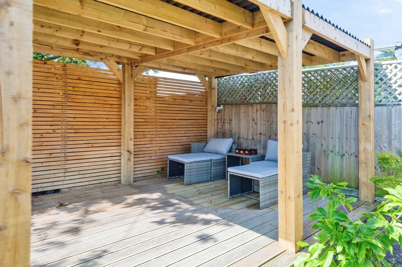 Arklow Drive, Hale Village, L24, photo 28