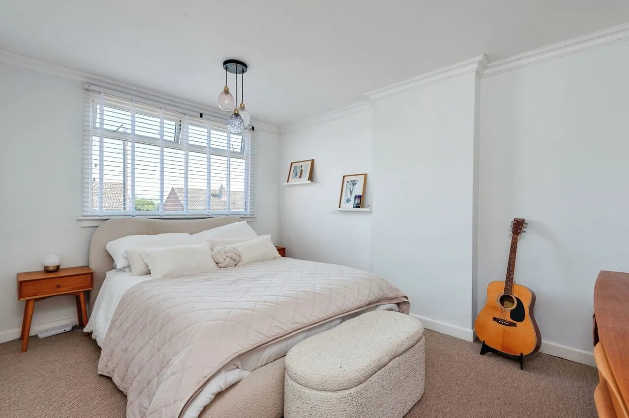 Arklow Drive, Hale Village, L24, photo 15