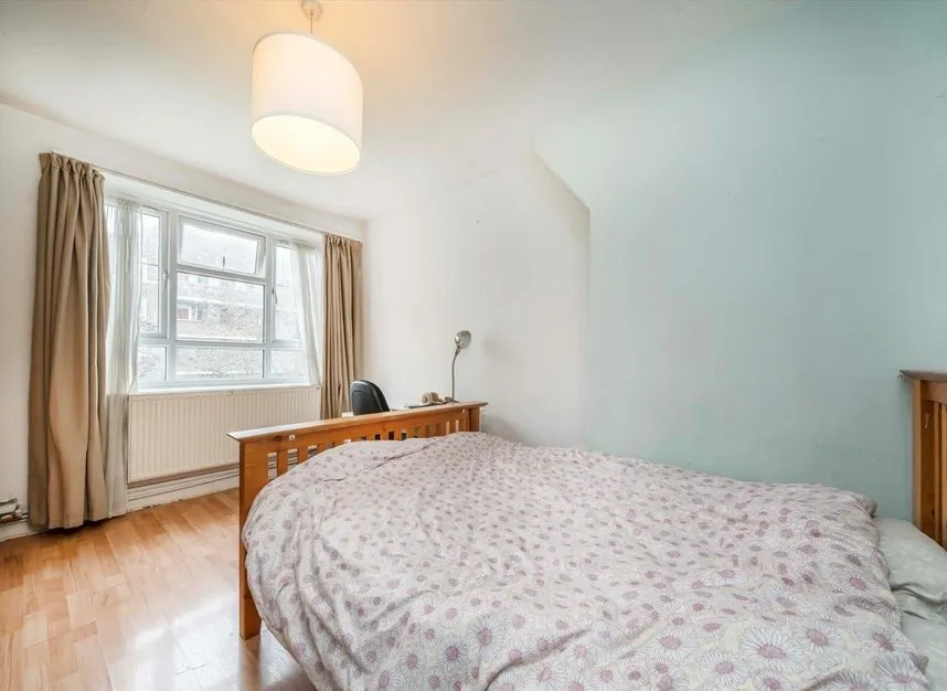 White City Estate, Shepherds Bush, W12, photo 4