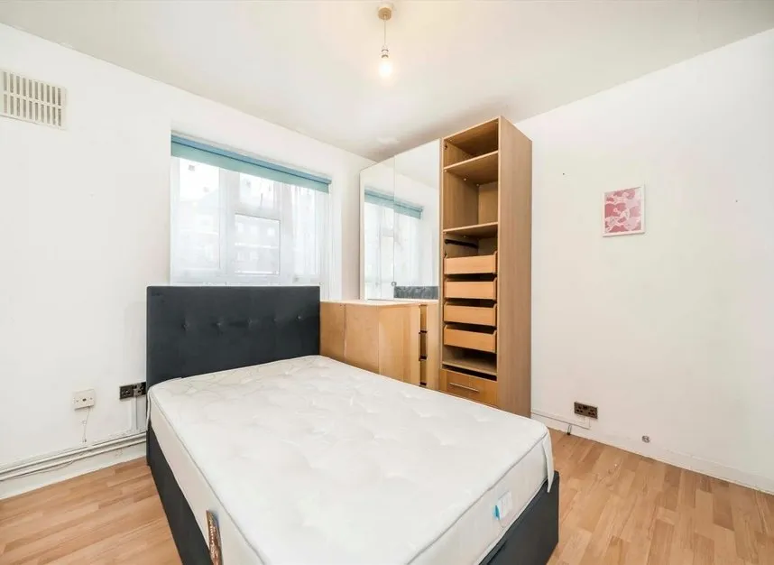 White City Estate, Shepherds Bush, W12, photo 8