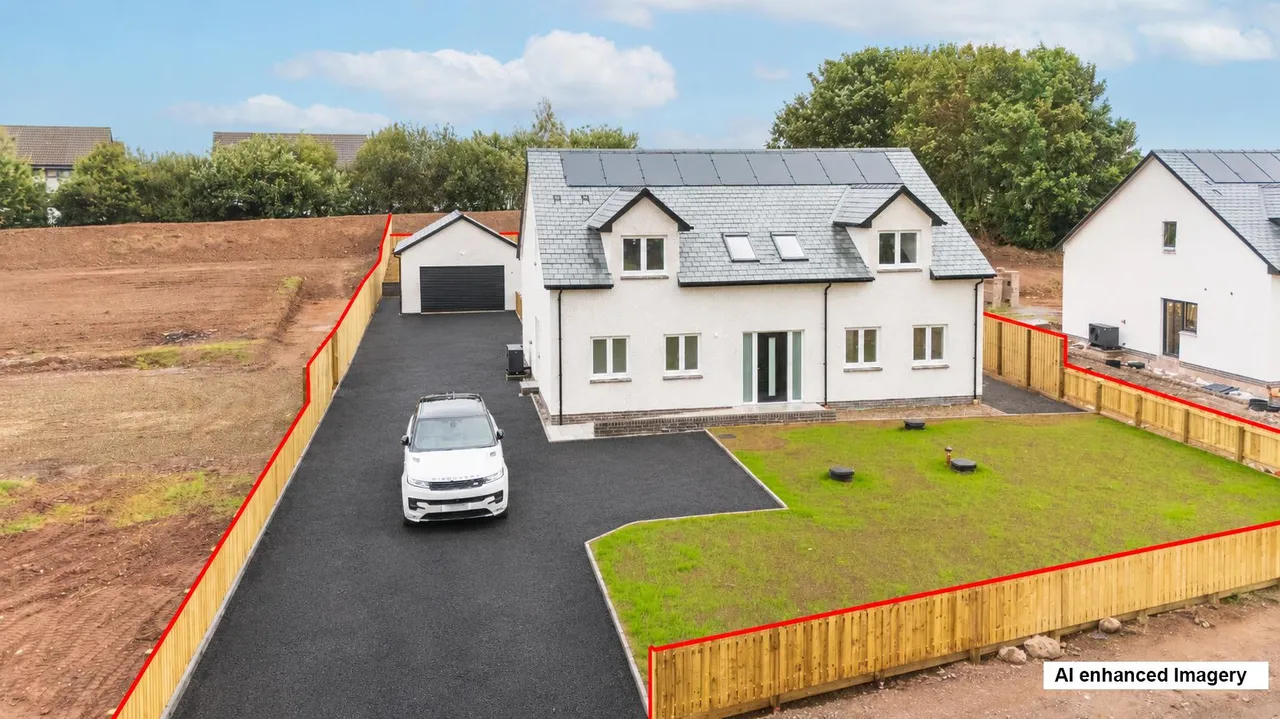 4 bed house for sale, Hardthorn Road, Dumfries, DG2
