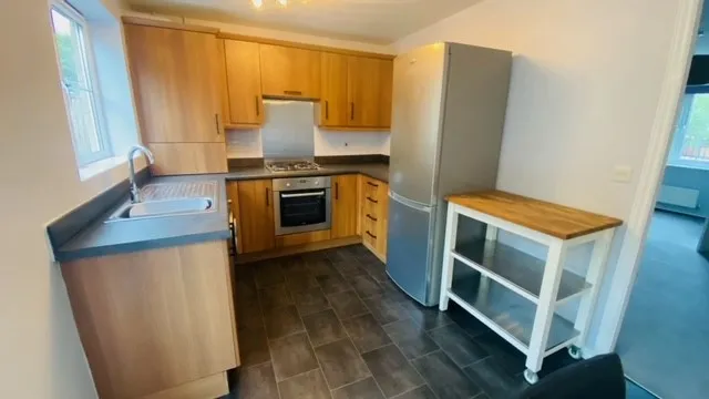 Inchburn Crescent, Penistone, S36, photo 2