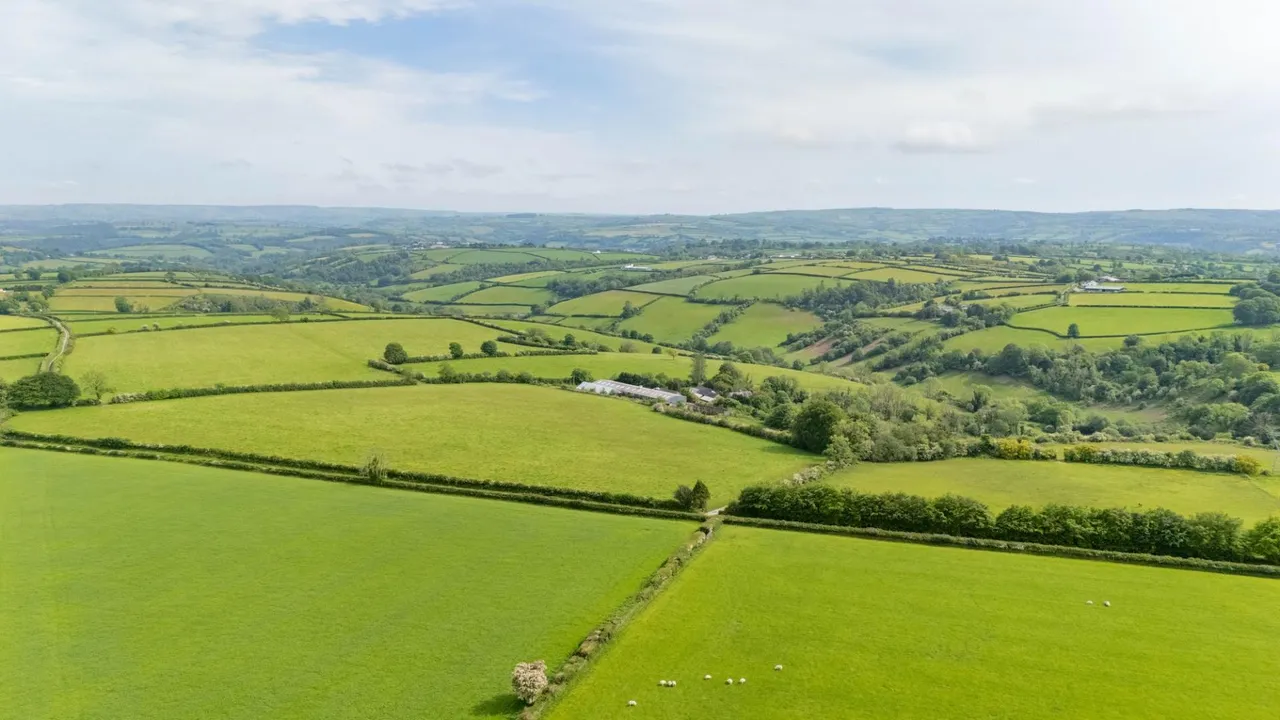 Panteg Cross, Llandysul, SA44, photo 63