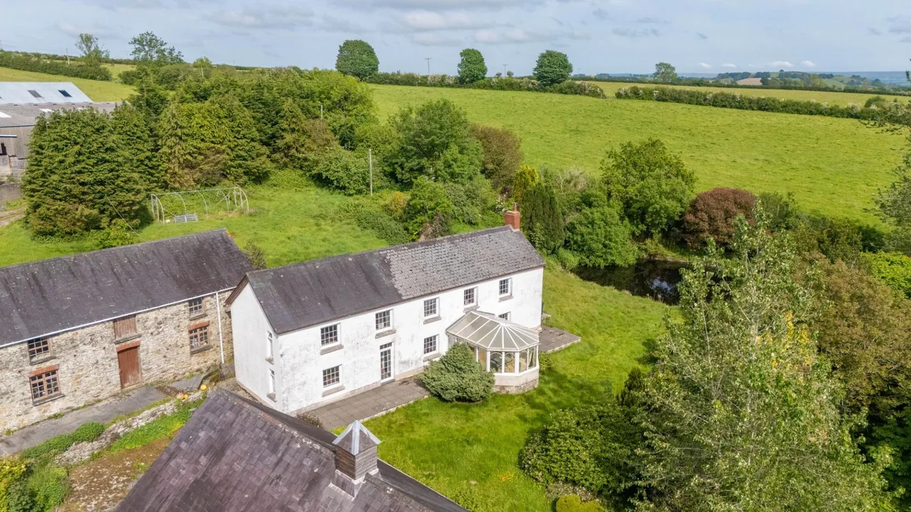 Panteg Cross, Llandysul, SA44, photo 38