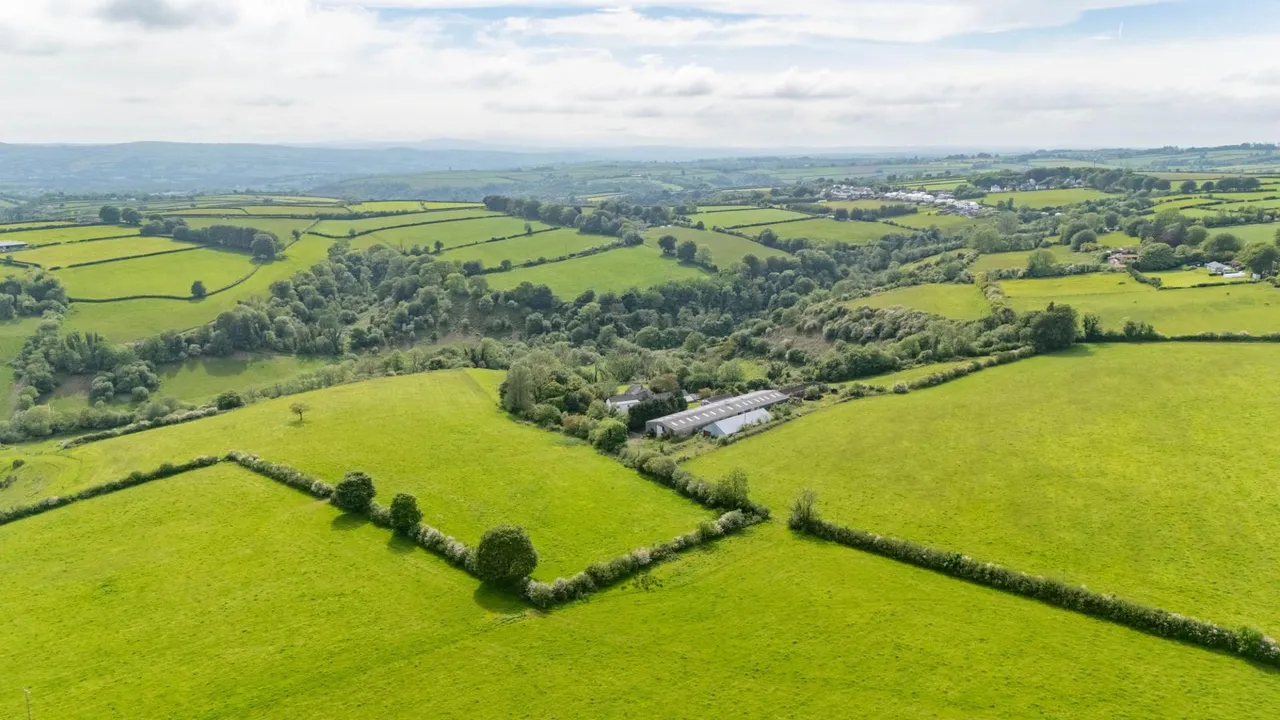 Panteg Cross, Llandysul, SA44, photo 7