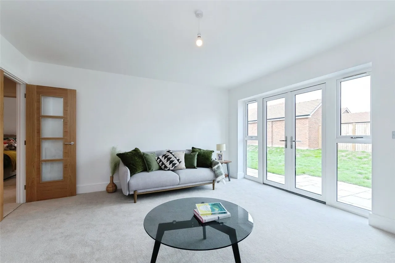 Ringwood Road, Alderholt, SP6, photo 3