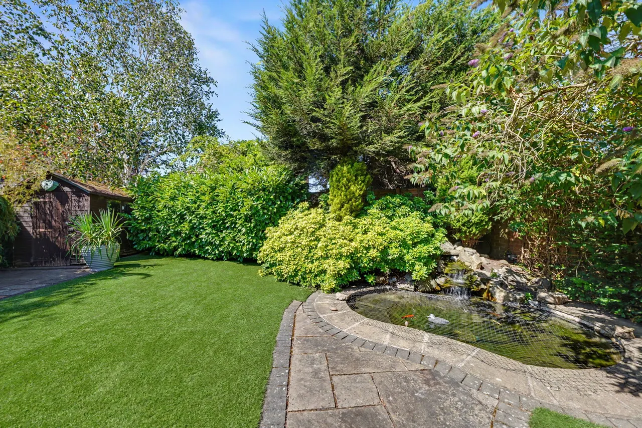 Hatherden Drive, Sutton Coldfield, photo 21