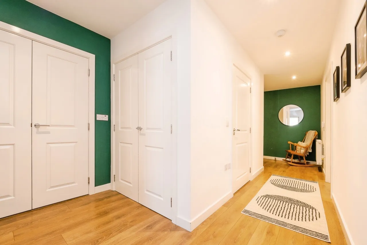 Mahindra Way, Beckton, London, E6, photo 15
