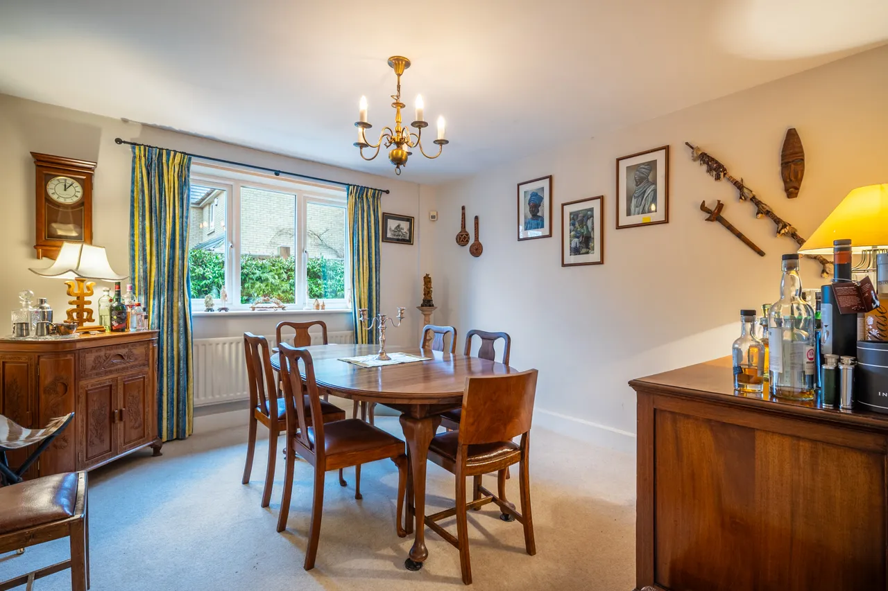 Baker Street, Farthinghoe, NN13, photo 2