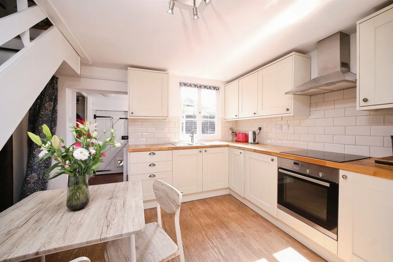 Bridge Street, Pembridge, HR6, photo 8