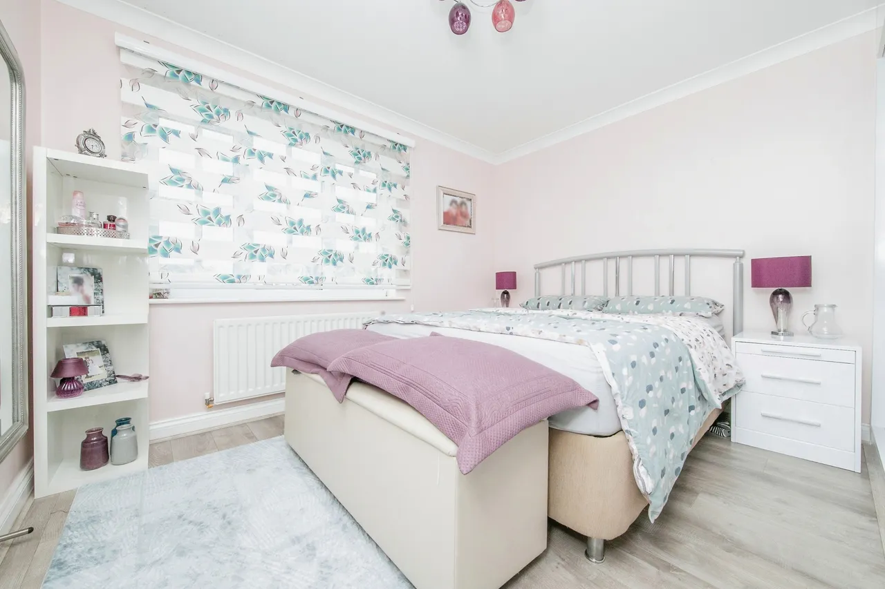 Lyle Close, Kesgrave, Ipswich, Suffolk, IP5, photo 10