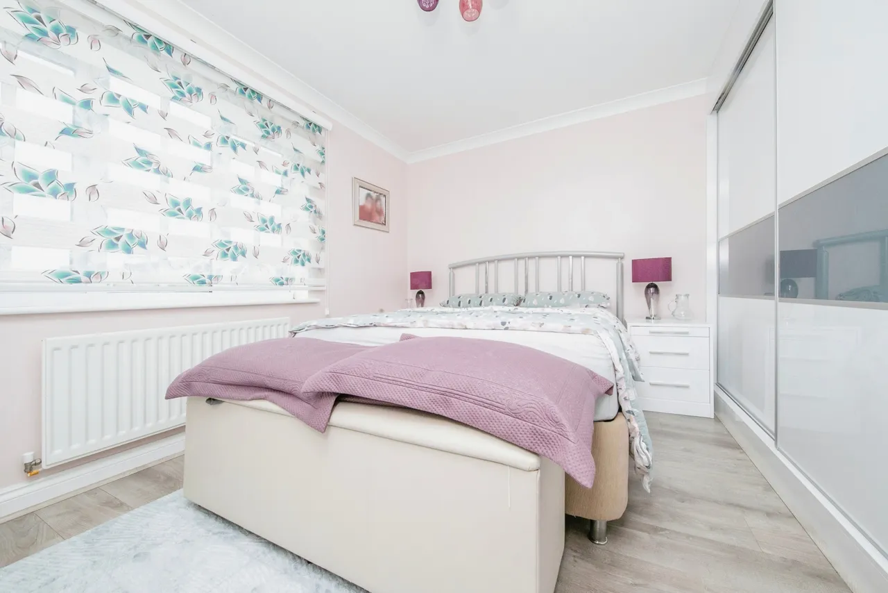 Lyle Close, Kesgrave, Ipswich, Suffolk, IP5, photo 9