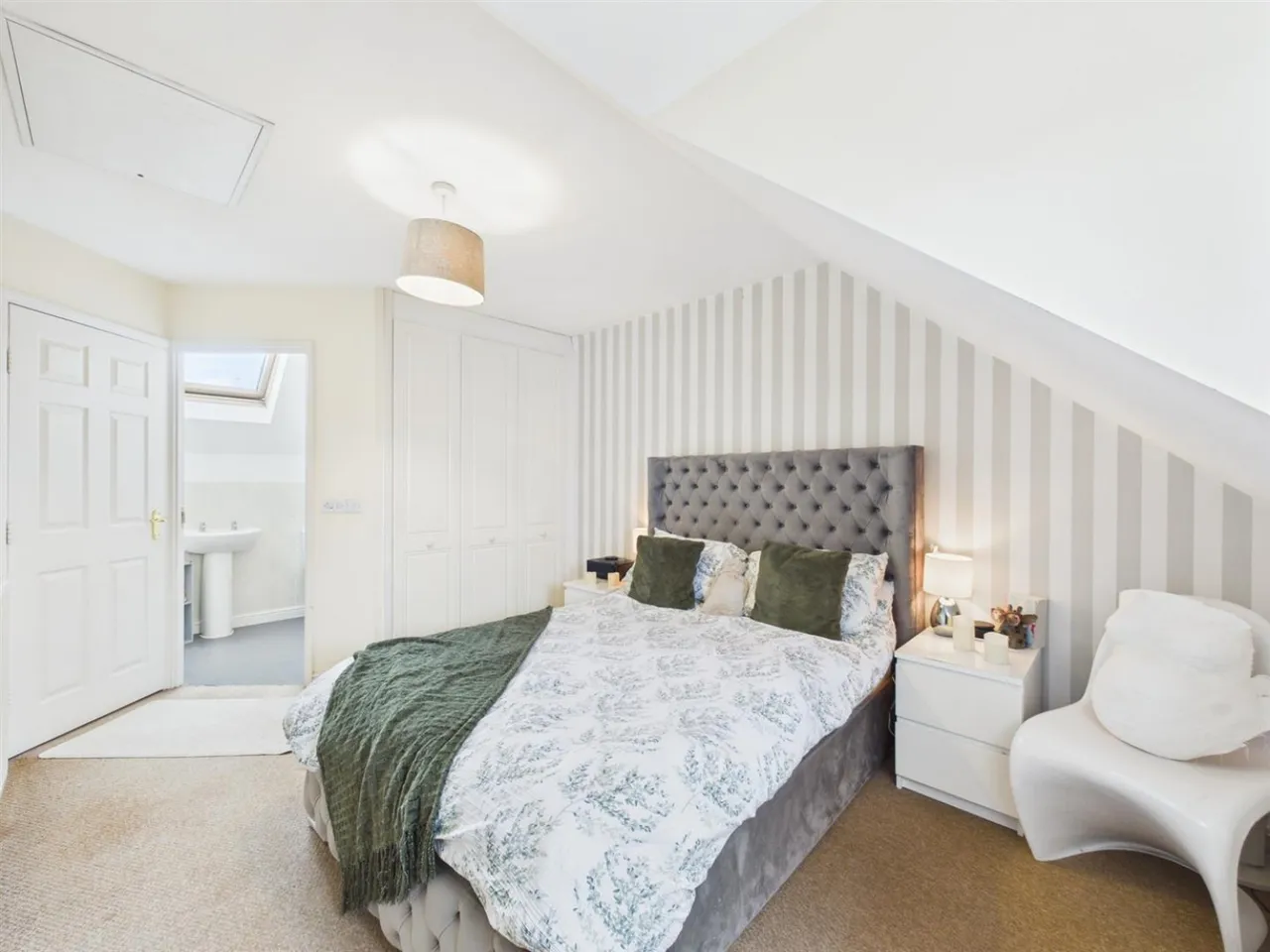 Tall Pines Road, Witham St. Hughs, LN6, photo 14