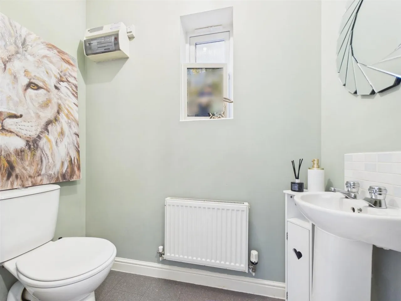 Tall Pines Road, Witham St. Hughs, LN6, photo 6