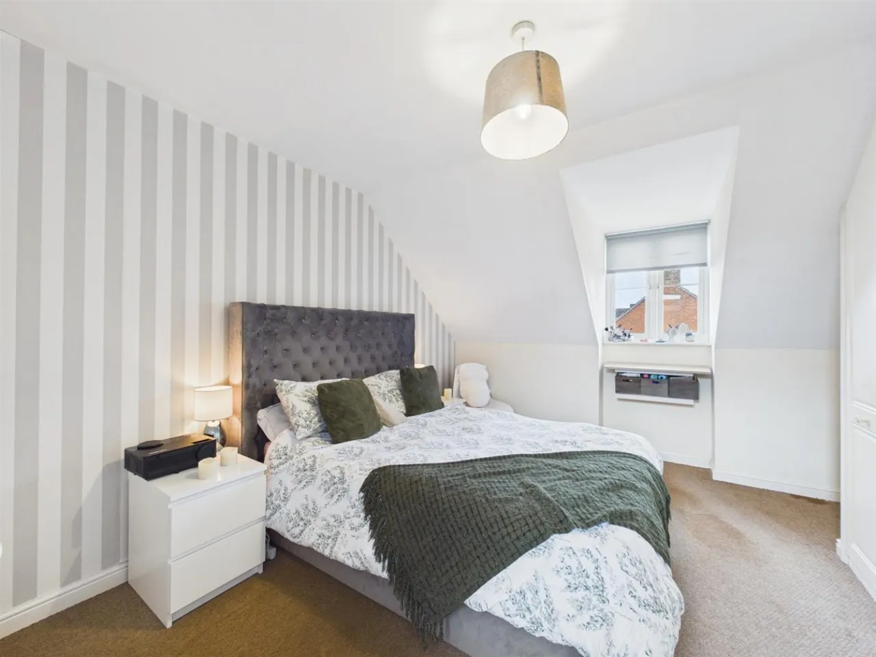 Tall Pines Road, Witham St. Hughs, LN6, photo 12