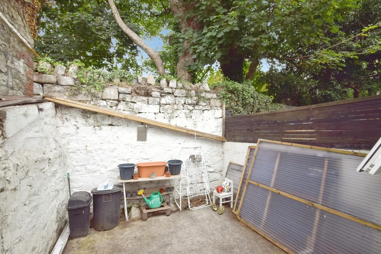 South Street, Bridgend, CF31, photo 16